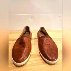 FRYE Women’s Melanie Slip On Shoe Color Cognac Size 10M
